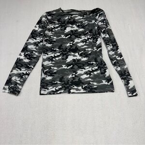 32 Degrees Gray Camouflage Top